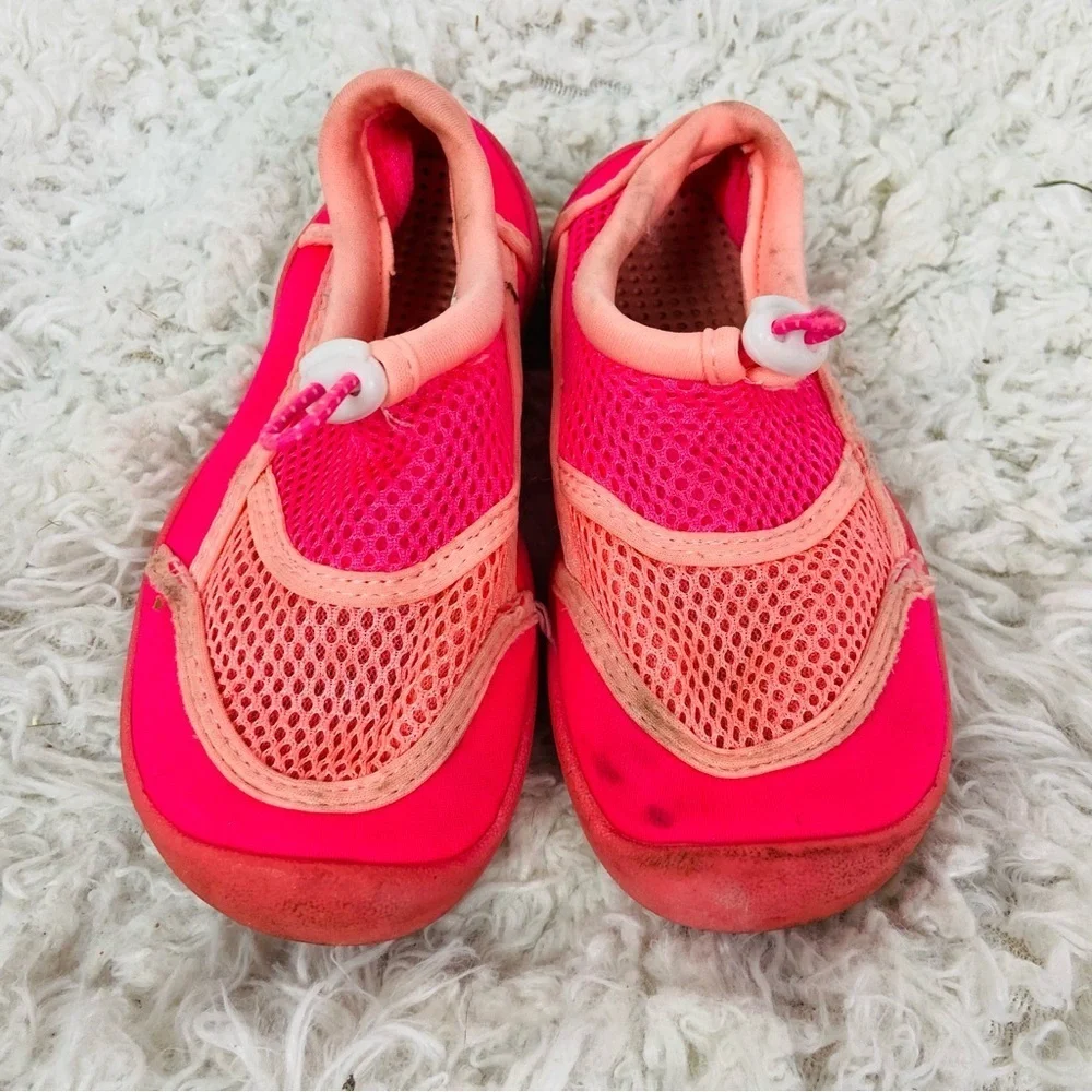 WONDER NATION Kids hot Pink Mesh Water Shoes size 11 / 12